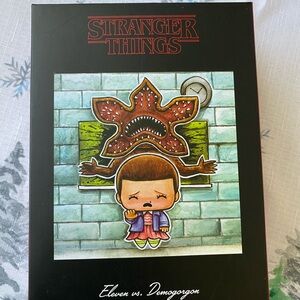 Stranger Things Eleven vs. Demogorgon Figure set